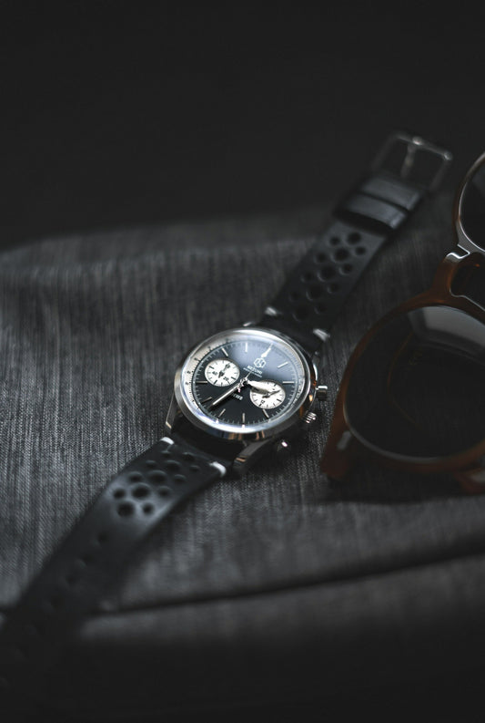 Salvador Godoy made by Nezumi from Stockholm, Sweden. Black band with silver trim.